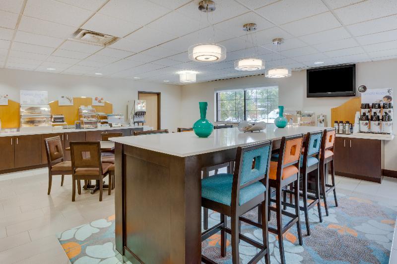 Holiday Inn Express I-95 Capitol Beltway - Largo By Ihg Esterno foto