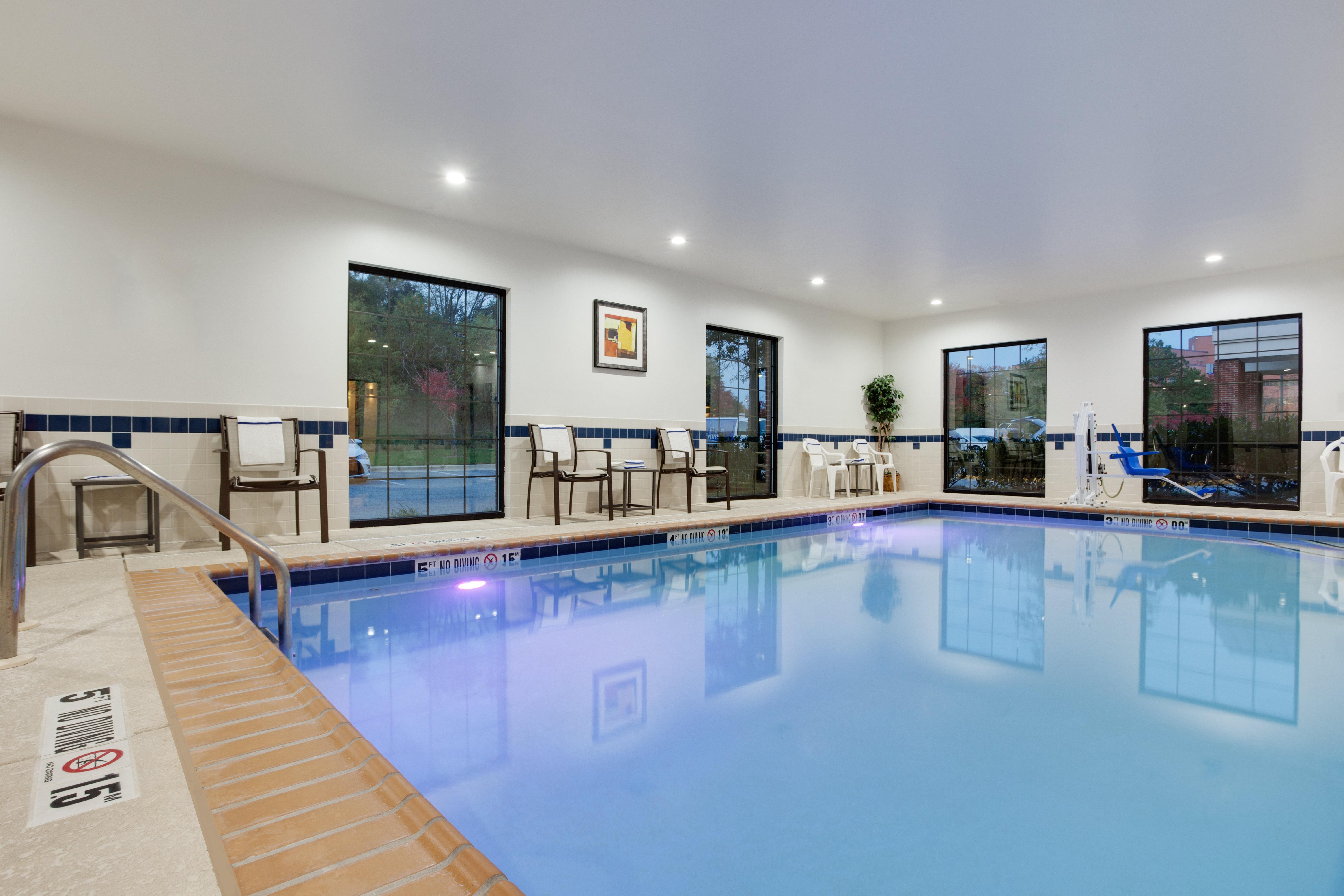 Holiday Inn Express I-95 Capitol Beltway - Largo By Ihg Esterno foto