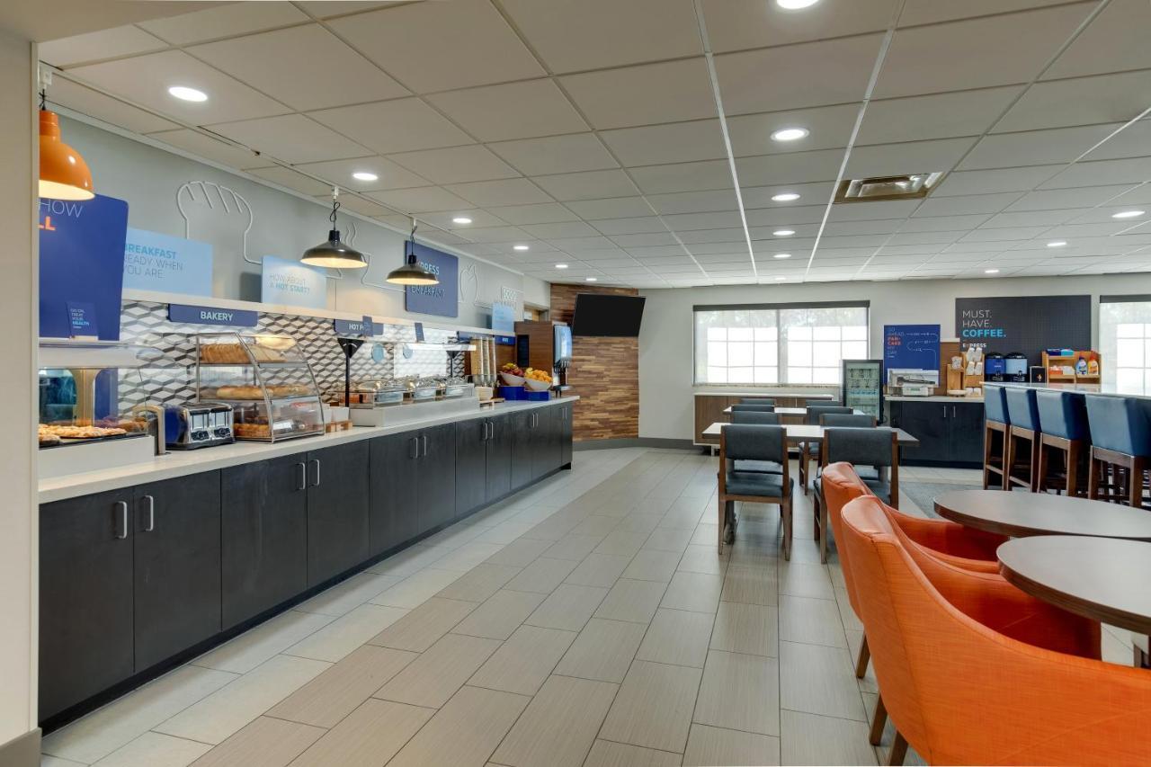 Holiday Inn Express I-95 Capitol Beltway - Largo By Ihg Esterno foto