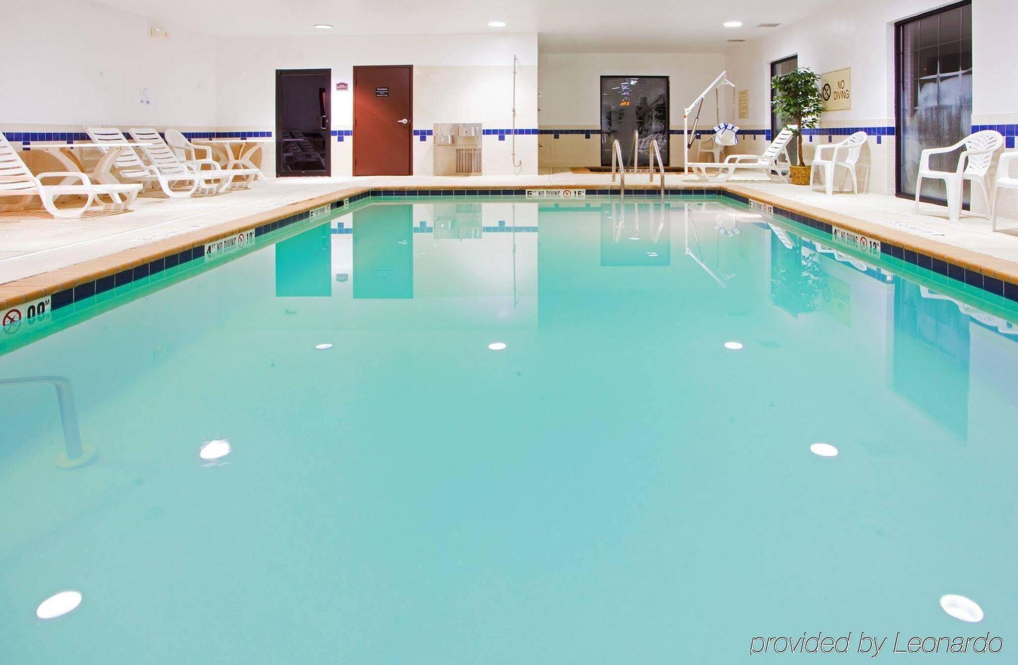 Holiday Inn Express I-95 Capitol Beltway - Largo By Ihg Esterno foto
